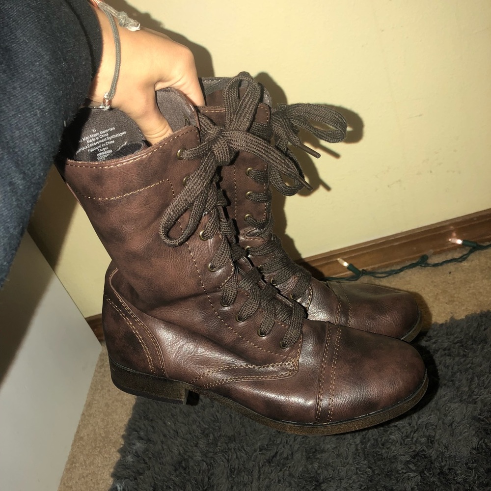 Lace up boots